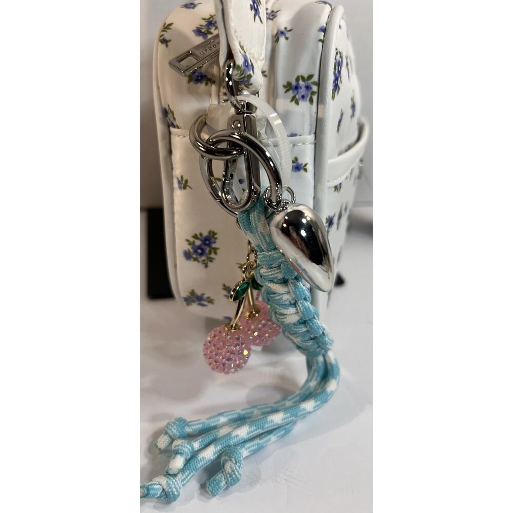 Madden Girl White Ditsy Floral Camera Crossbody Bag Charms NWT - Picture 16 of 16